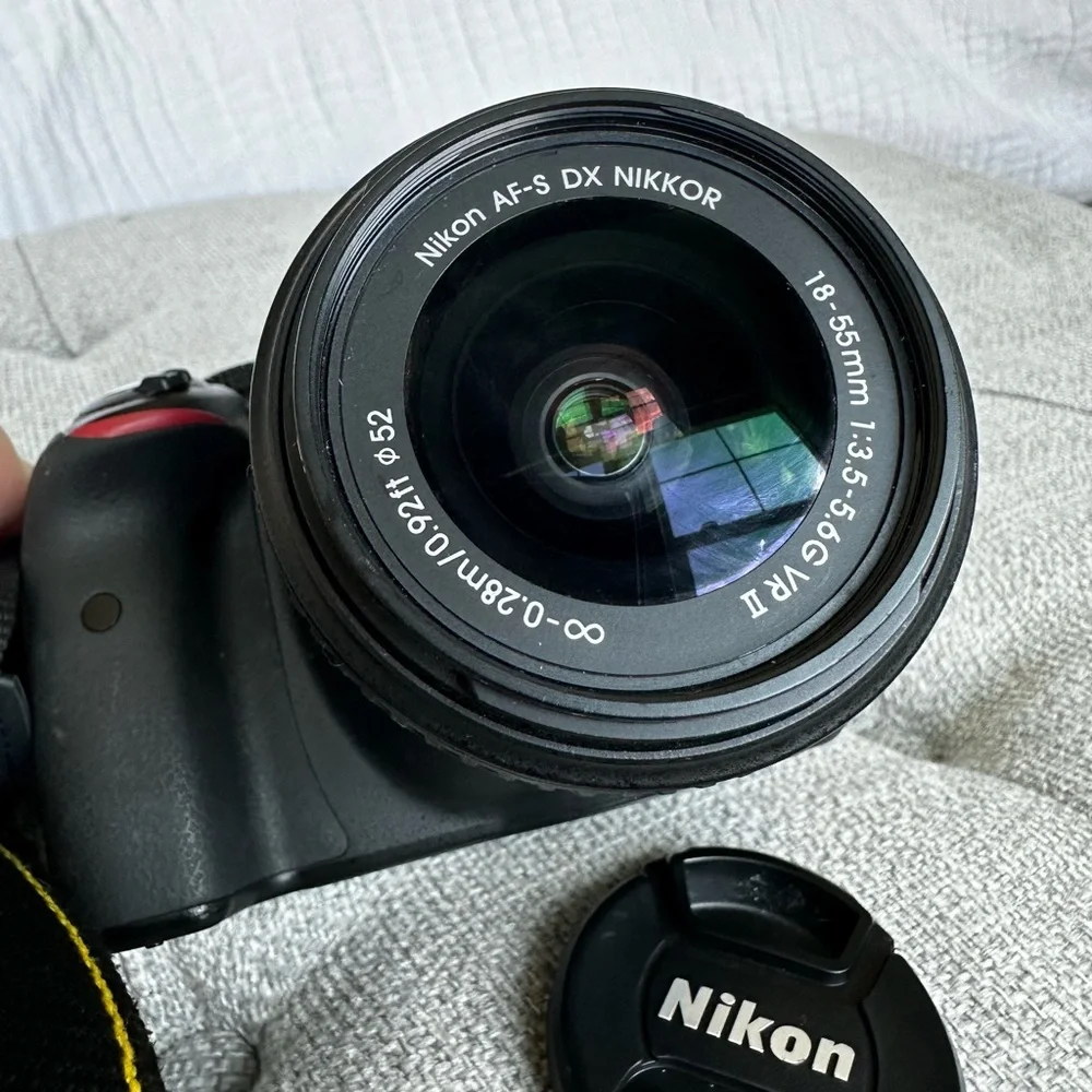 Nikon d3300 DSLR camera, 2 lenses, speed light flash and case-- all included